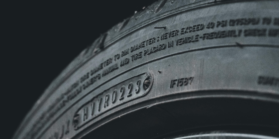 Tire Management in Commercial Fleets Tire management is one of the few areas of fleet operations where technical realities, legal requirements, and economic implications are directly intertwined.